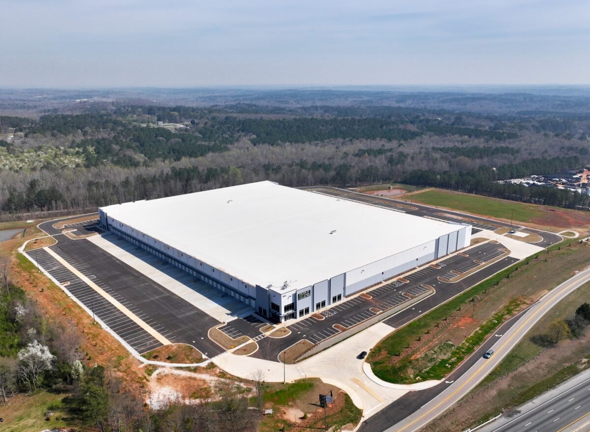 20 East Logistics Center