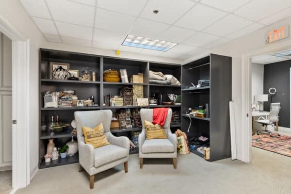 44-print-LaRuche-Peachtree Res - 7380 McGinnis Ferry Rd - Office - Interiors-34