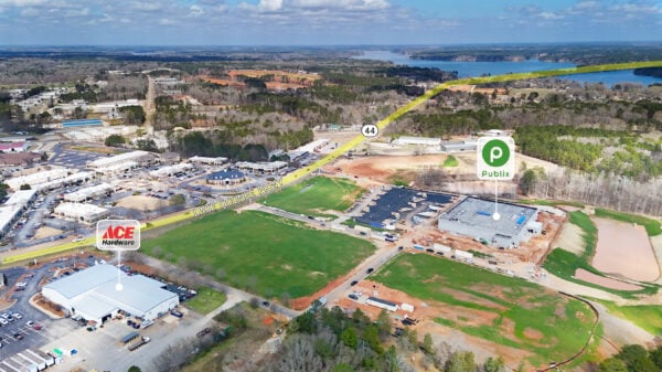 Lake Country Village